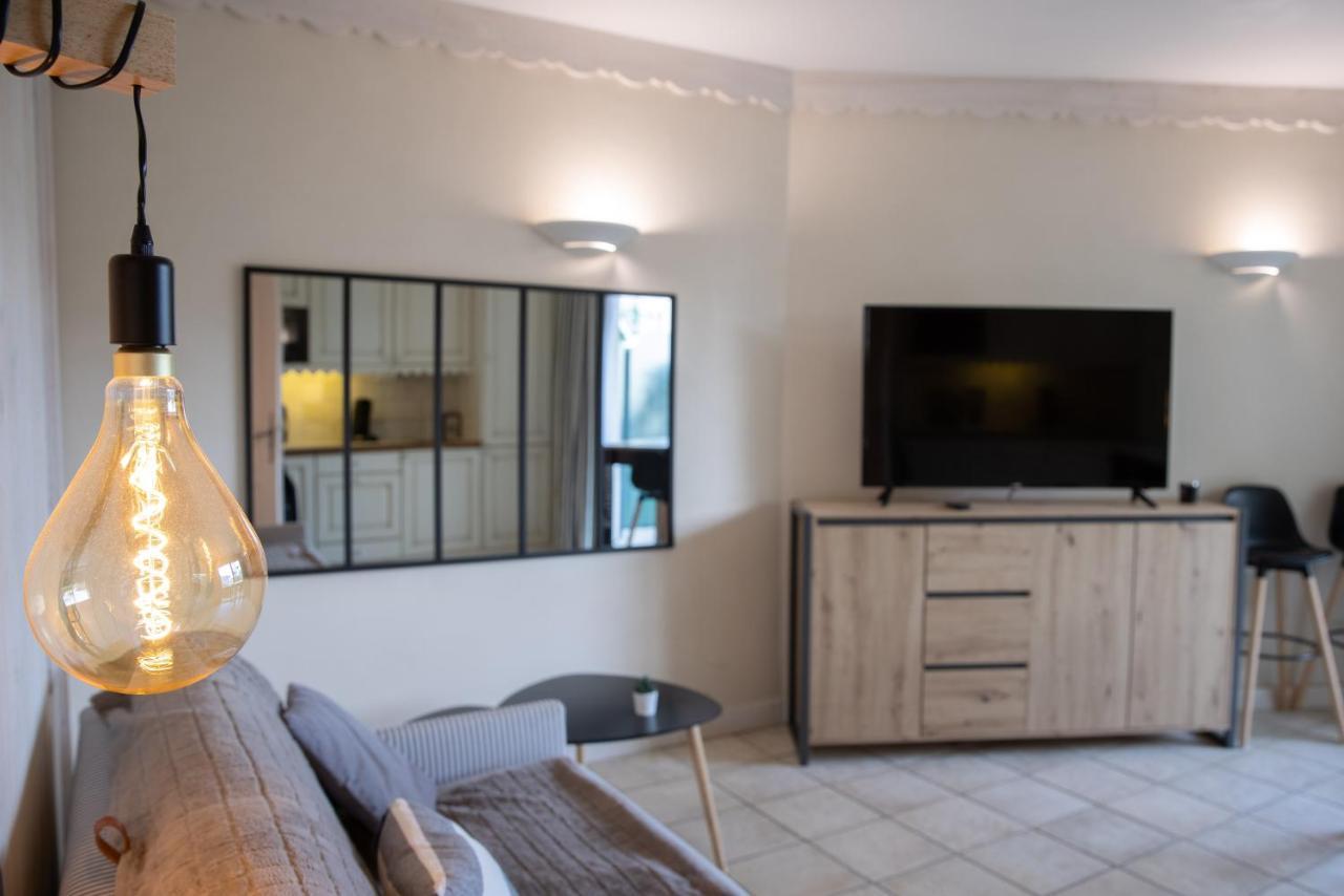 Rare : Au Bord Du D'annecy, Cosy En Rez De Jardin Avec Terrasse Privative * Duingt