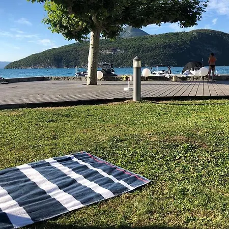 Rare : Au Bord Du Lac D'Annecy, Cosy Appartement En Rez De Jardin Avec Terrasse Privative Duingt Exterior photo