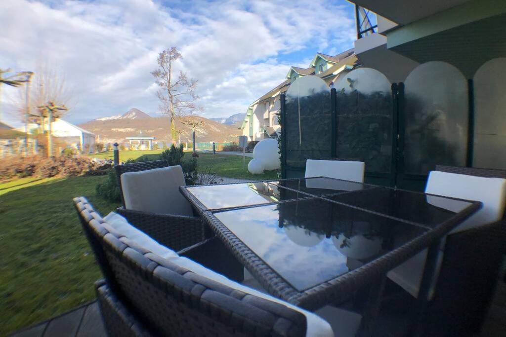 Rare : Au Bord Du D'annecy, Cosy En Rez De Jardin Avec Terrasse Privative Apartamento